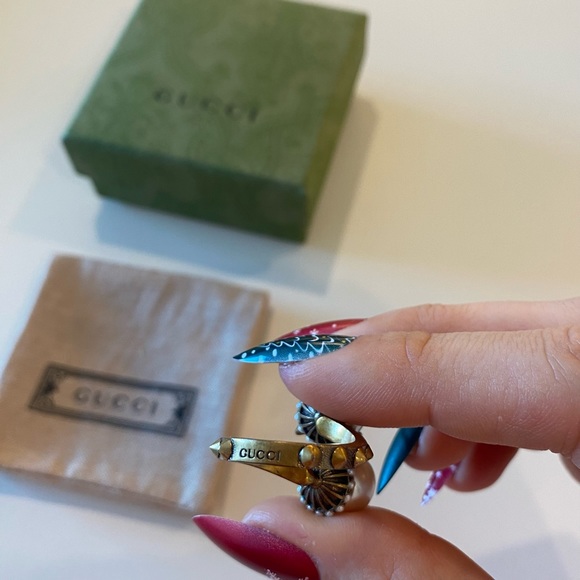 Gucci Faux Pearl Spike Ball Ring - Picture 9 of 13